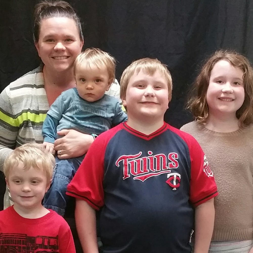 Meet your Posher, Emily